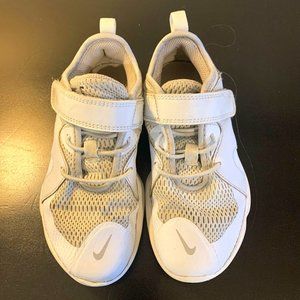 Nike Flex Contact 3 PS • Unisex Kids Shoes • Size 1Y